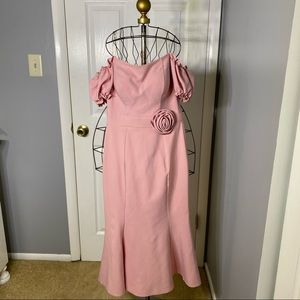 Pink dress bridesmaid!